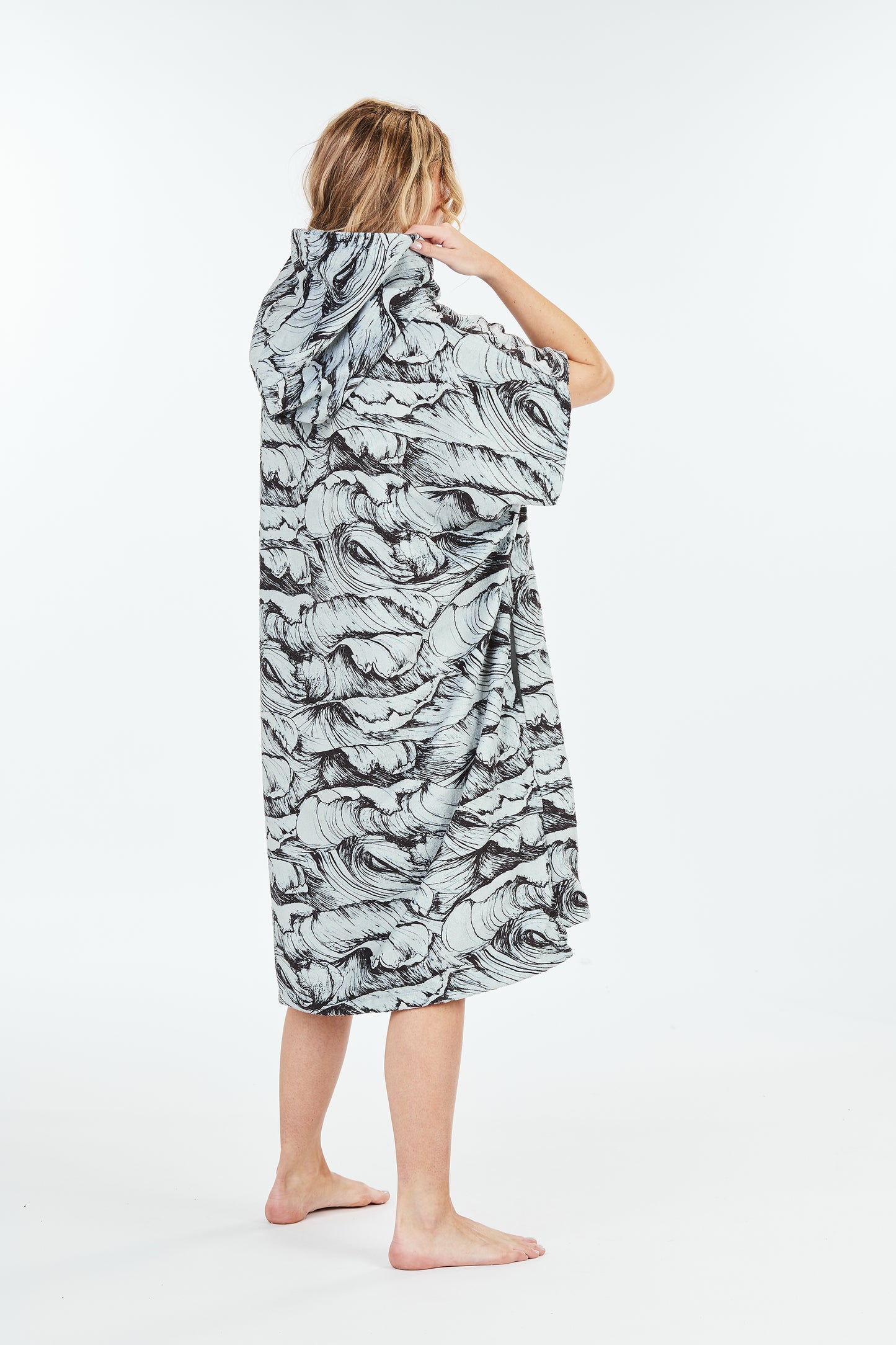 All Over Poncho Ocean - Dark Grey